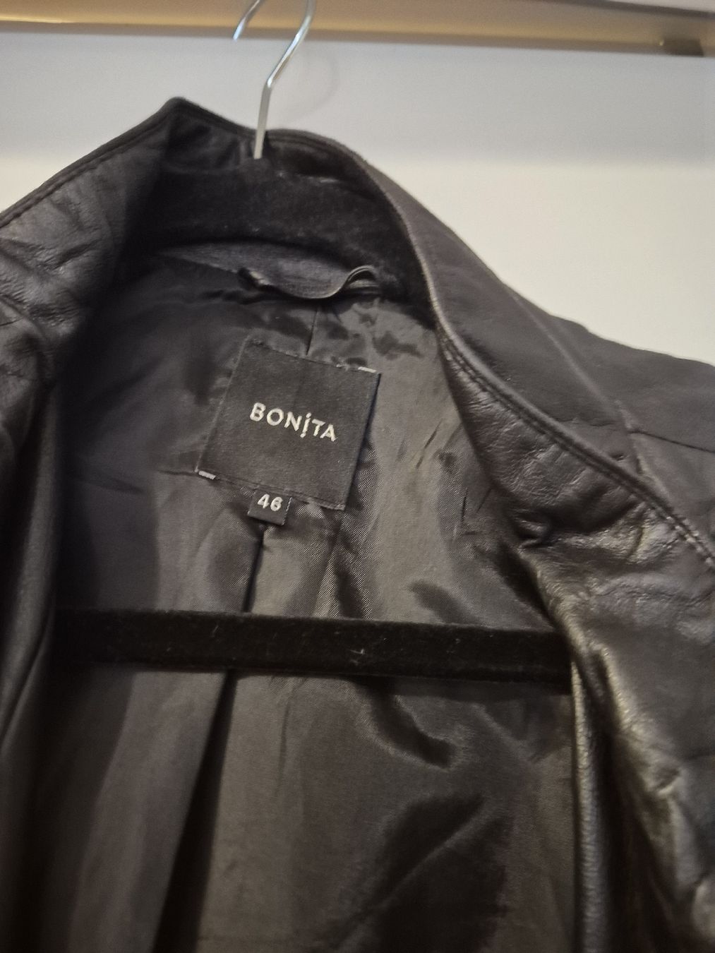 Bonita Giacche: Bonita Jacke schwarz Gr. 46 – Usato da Zug venduto da puzzle73 2