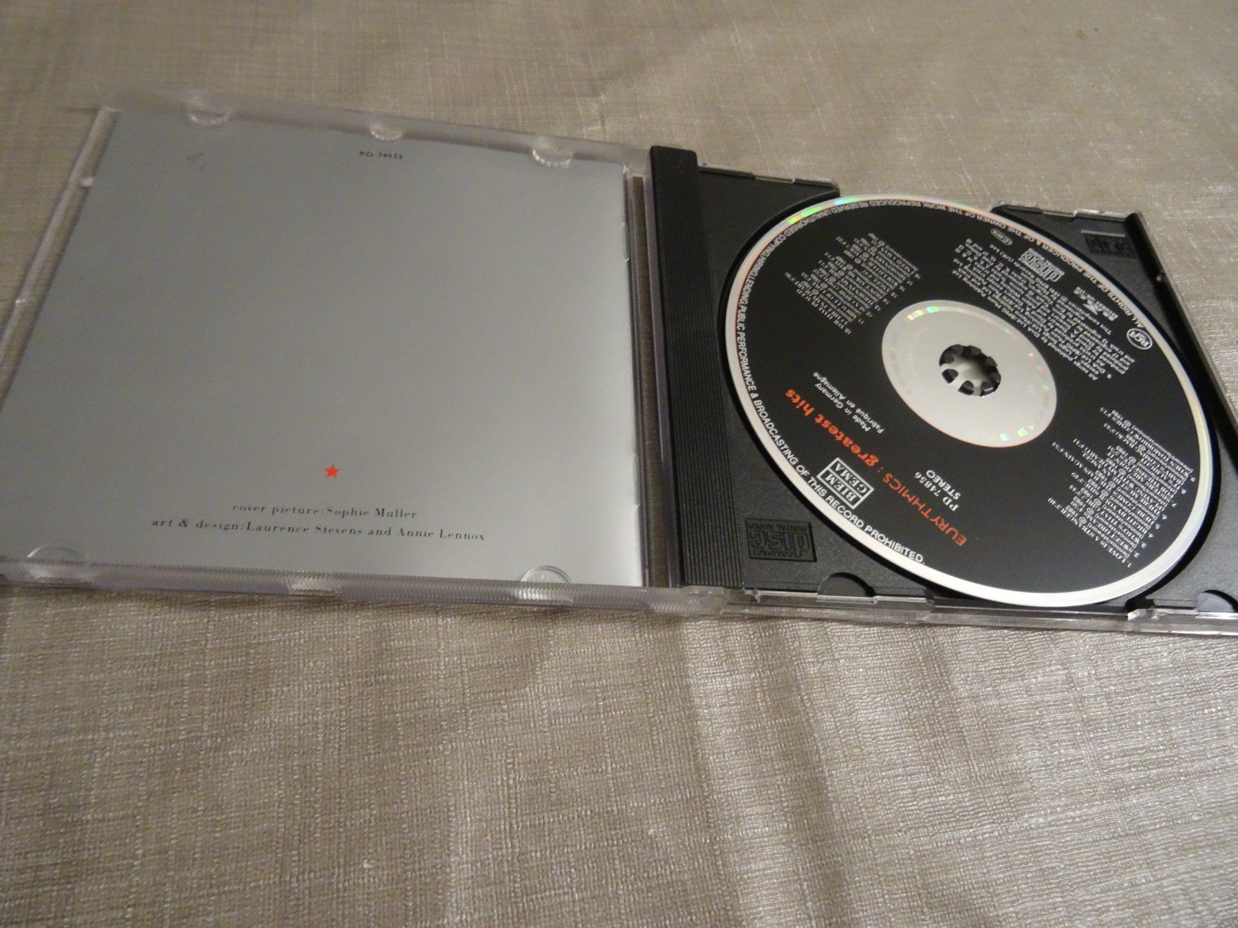 CD: Eurythmics - Greatest Hits CD – Usato da Olten venduto da Disc-Ausverkauf 1