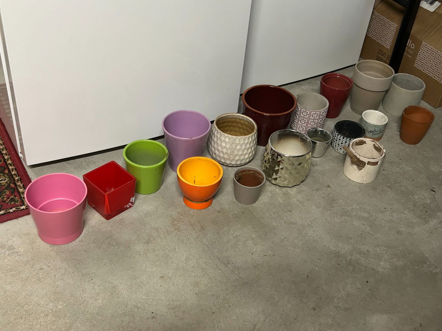 Blumentöpfe: diverse Pflanzentöpfe – Gebraucht aus Veltheim von rog_vm8n
