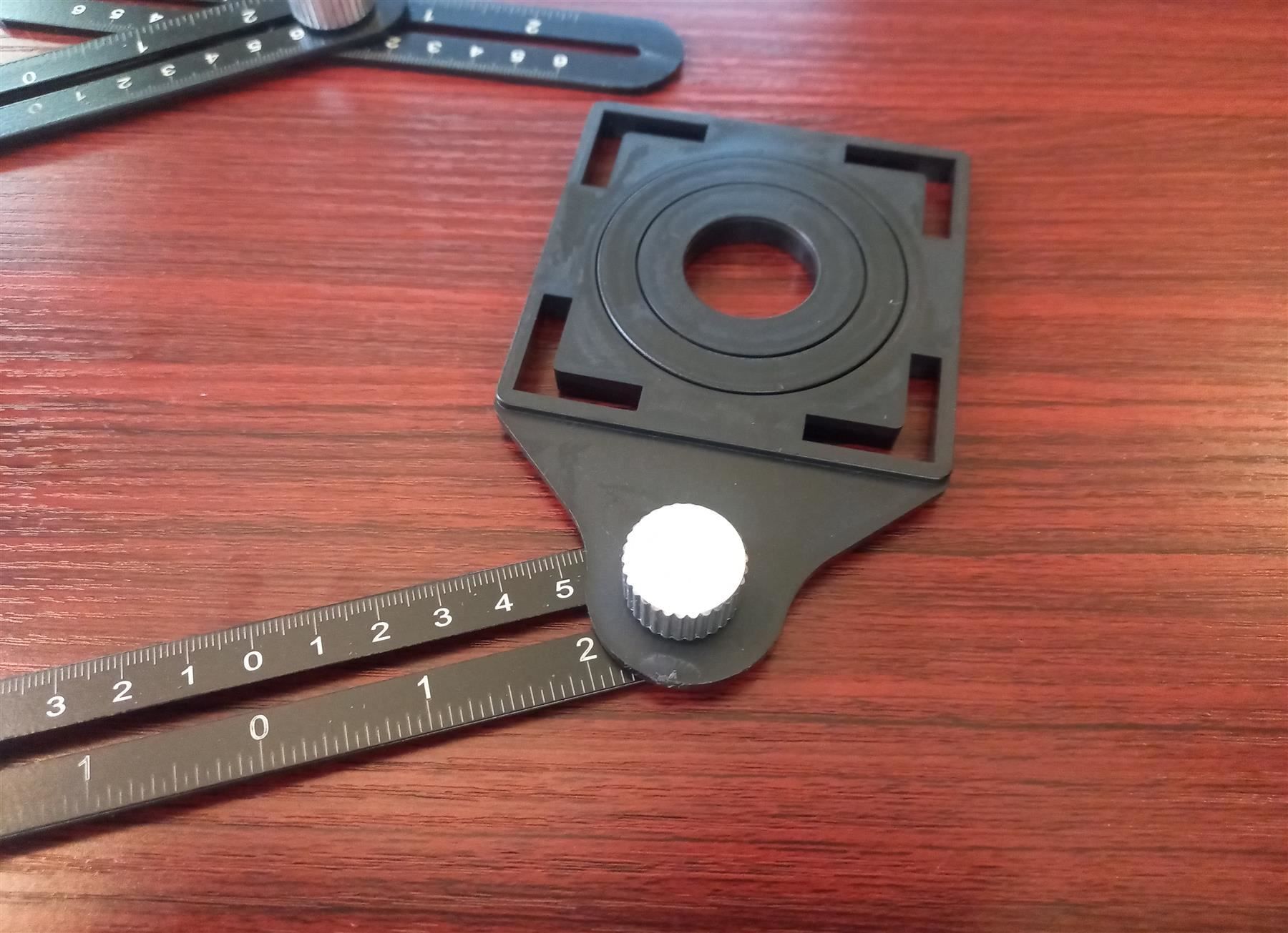 Sonstiges Schreiben & Zeichnen: Messlineal Multi-Winkel Faltbar/ Règle de Mesure Multi-angle – Neu und originalverpackt aus Bussigny von batishop 2