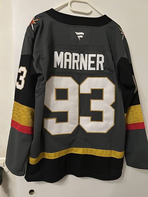 Leibchen & Hosen: Vegas Knights #93 Marner Jersey – Gebraucht aus Effretikon von PrimeTimeB 1