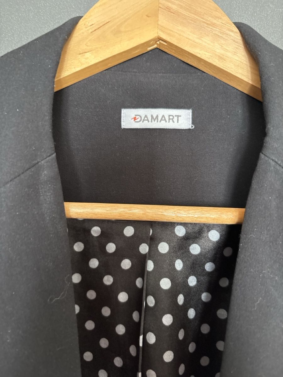 Giacche: Blazer noir – Usato da Courchapoix venduto da Aal41 1
