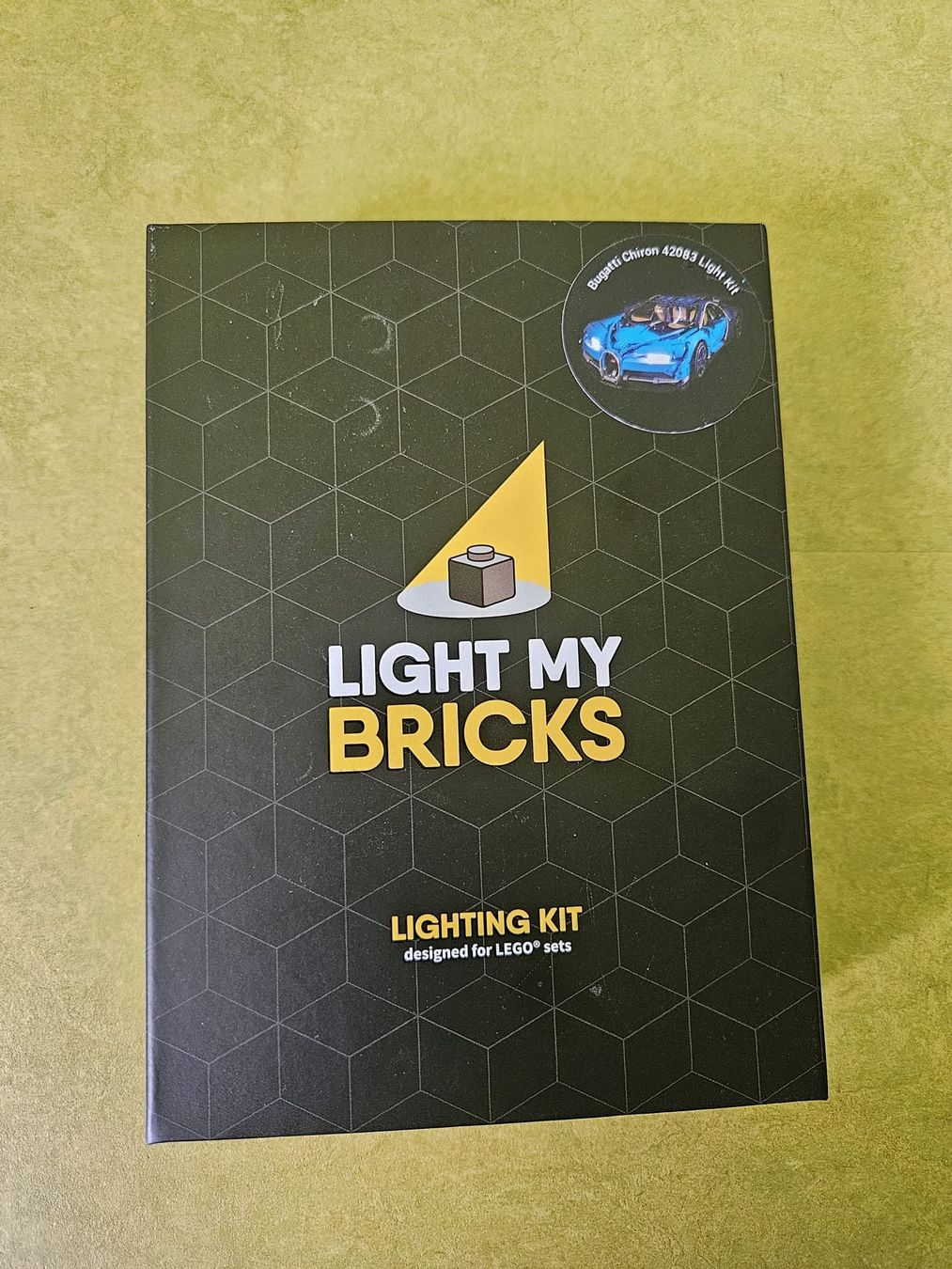 Lego Kit di costruzioni: Lego Technic Bugatti Chiron 42083 und light my bricks – Usato da Zell Zh venduto da Flexomat 3