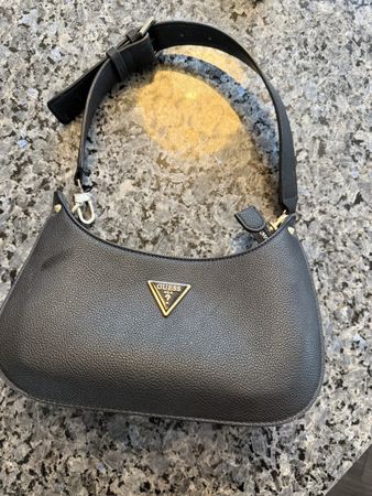 Guess Tasche