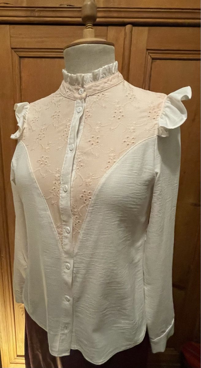 Camicette: Bluse – Usato da Quinto venduto da Arpe11 4