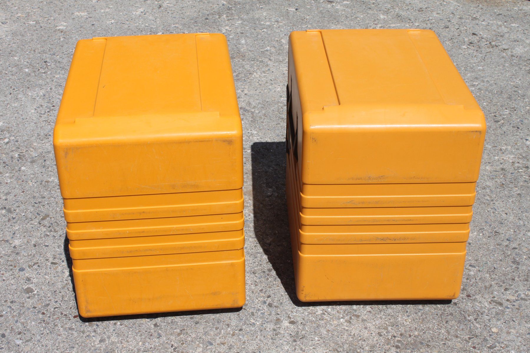 Contenitori & Simili: 2 Rieberwerke Thermoport Gastro Warmhalteboxen – Usato da Glarus venduto da Toni-Glarus 2