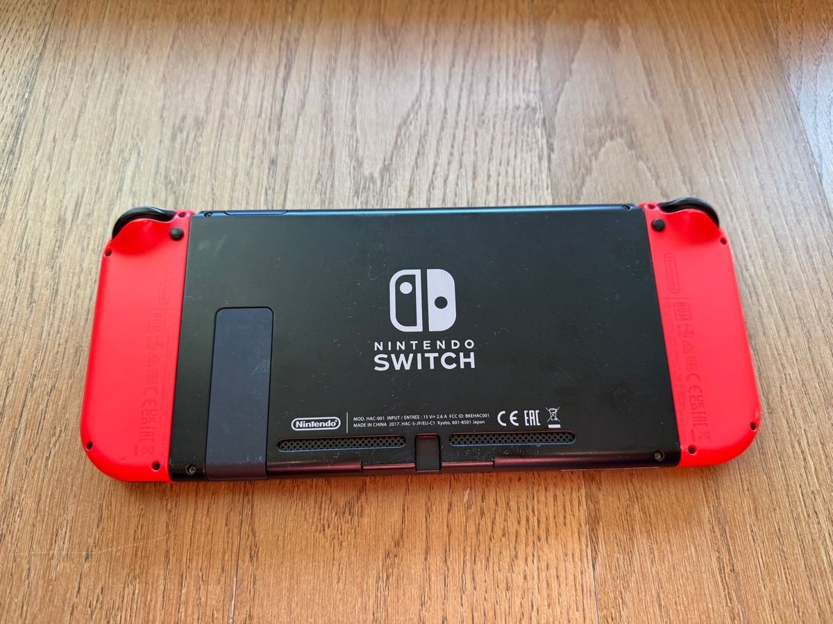 Nintendo Consoles: Nintendo Switch Konsole / CFW-fähig – D'occasion à Läufelfingen par Seraphim13 3