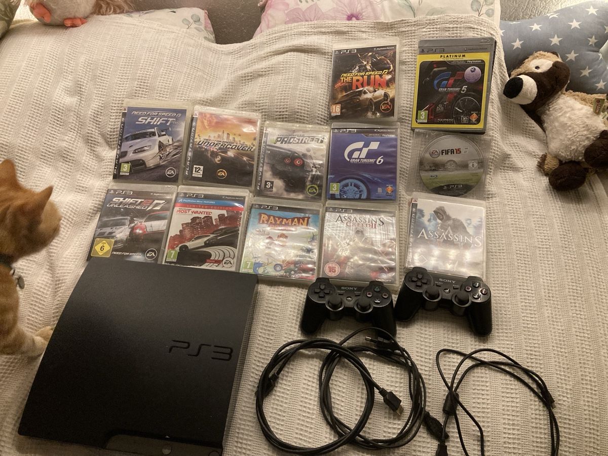 Sony Konsolen: PlayStation 3 Konsole mit Spielen und Controller – Gebraucht aus Hasle b. Burgdorf von paedu_
