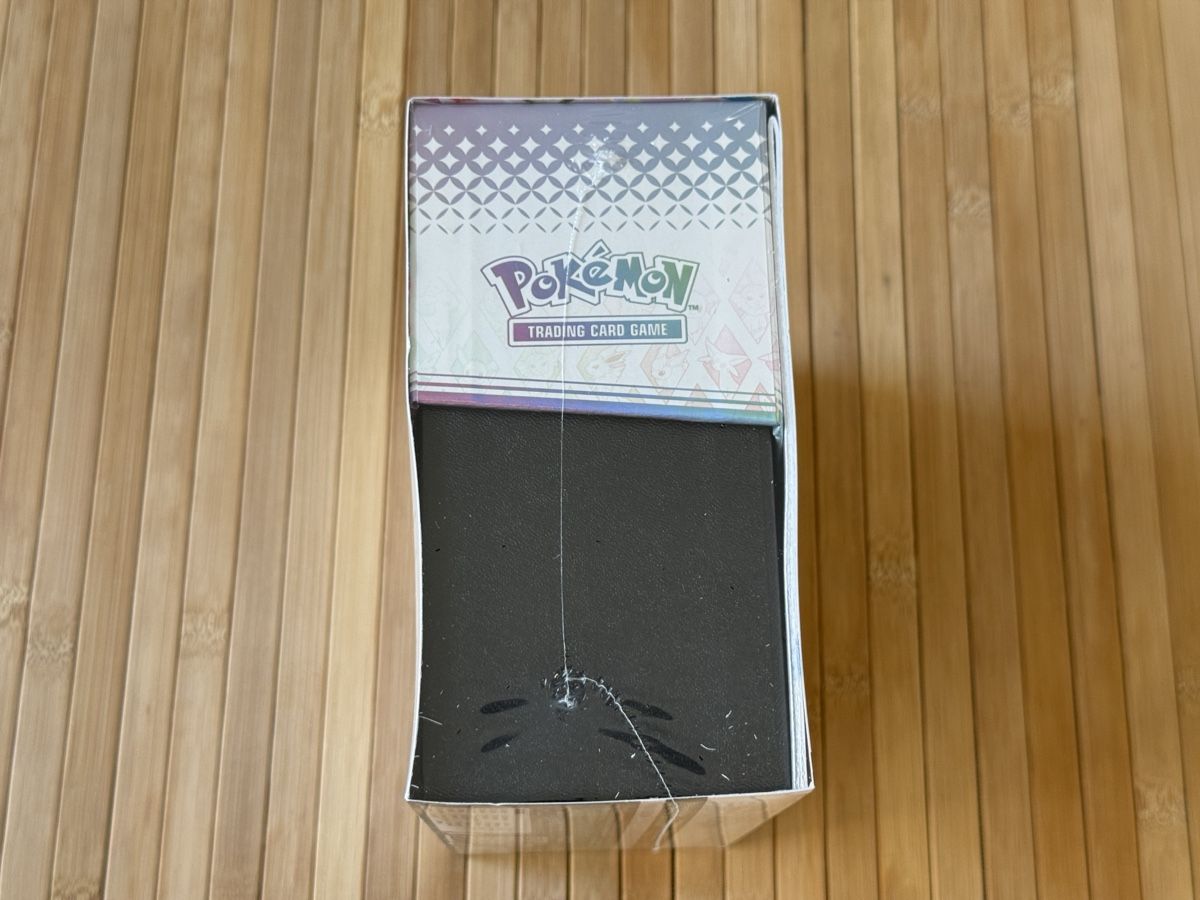 Pokémon Carte collezionabili: Pokémon Prismatic Evolutions ETB sealed (EN) – Nuovo e nell'imballaggio originale da Zürich venduto da GengarDelivery 2