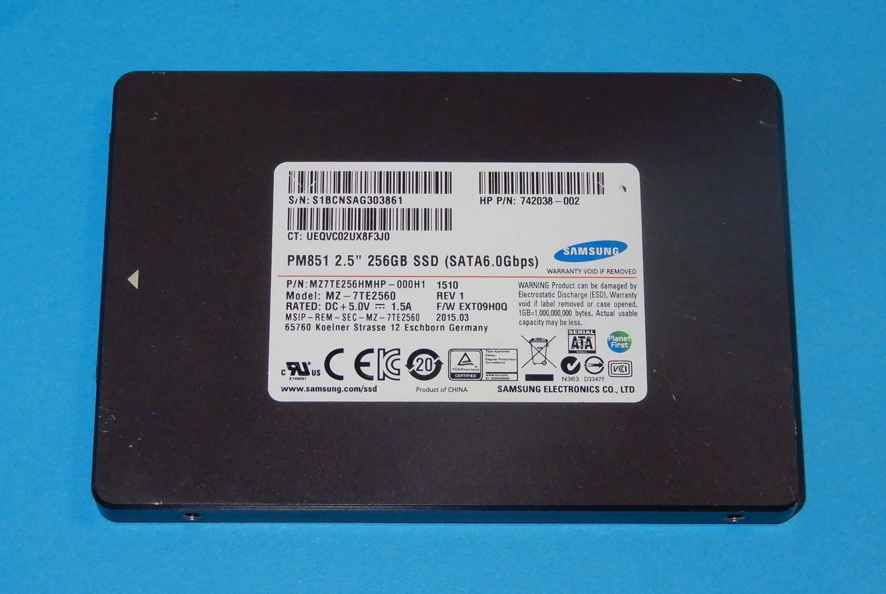 Samsung Dischi rigidi: Samsung PM851 256 GB SSD – Usato da Bern venduto da compischop