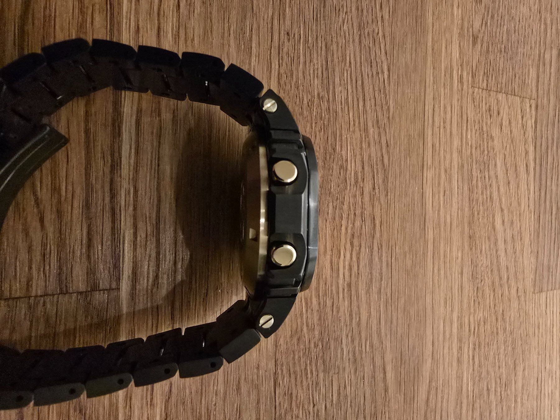 Casio Orologi: Casio MRG-B5000B-1DR – Usato da Unterschächen venduto da Sberu 6