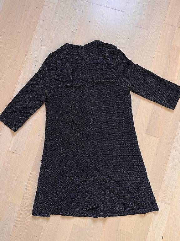Zara Vestiti: Schwarz-glitzerndes Zara Kleid – Nuovo (secondo la descrizione) da Arlesheim venduto da dan_vv9f 1