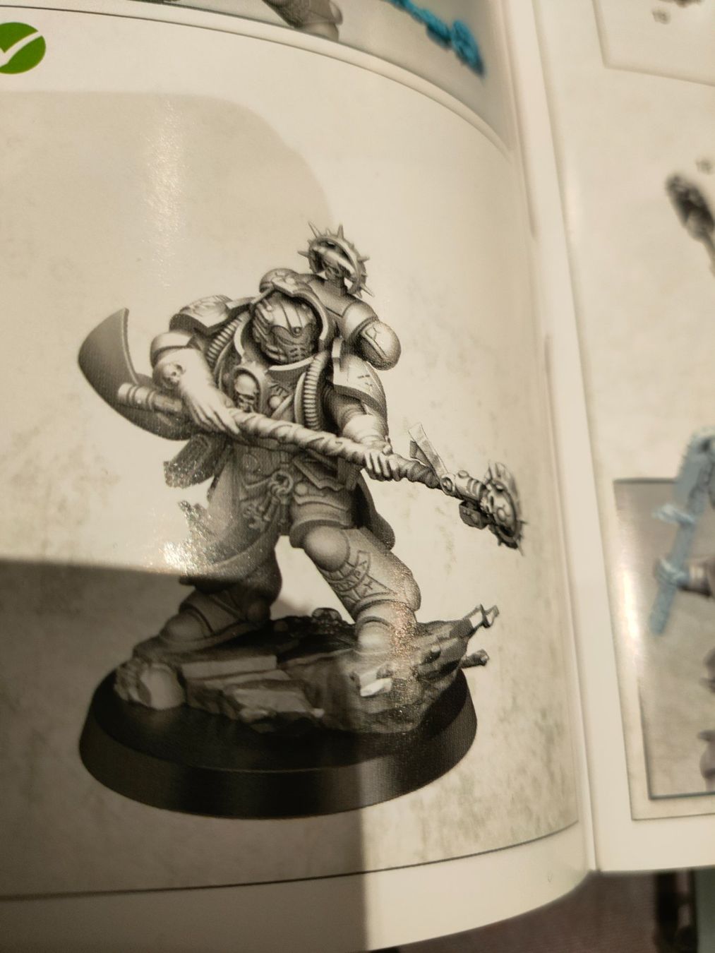 Modellbausätze & Standmodelle: Captain mit Ehrenschild, Space Marines Warhammer 40k – Neu (gemäss Beschreibung) aus Baden von Araneus 1
