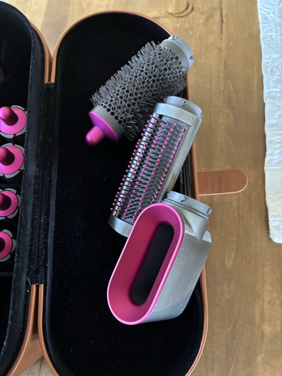 Dyson Lockenstäbe & Haarglätter: Dyson Air Wrap – Gebraucht aus Merligen von jimmylein 1
