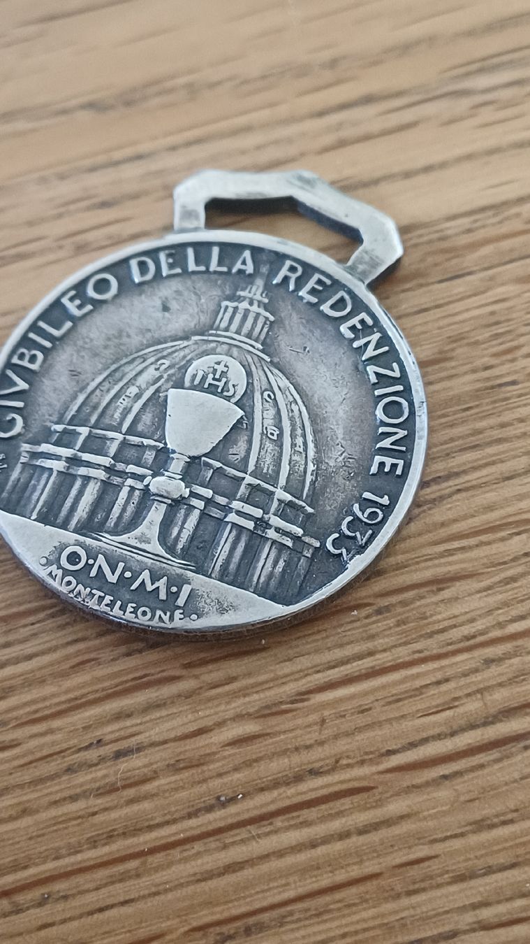 Rimorchi: Alter Anhänger Jesus – Usato da Flawil venduto da Pinkmalibu