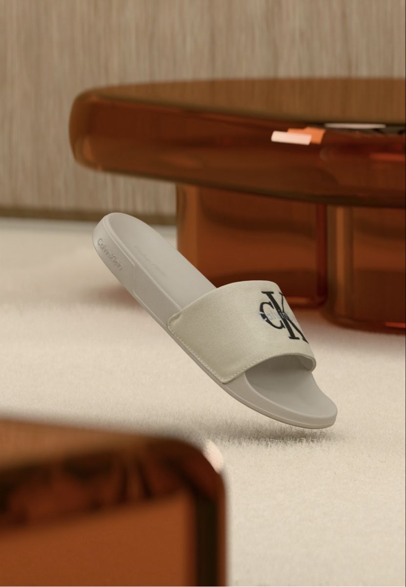 Calvin Klein Scarpe da uomo: Calvin Klein Mules - oatmeal pointure 42 – Nuovo e nell'imballaggio originale da Urtenen-Schönbühl venduto da Big.sanad 1