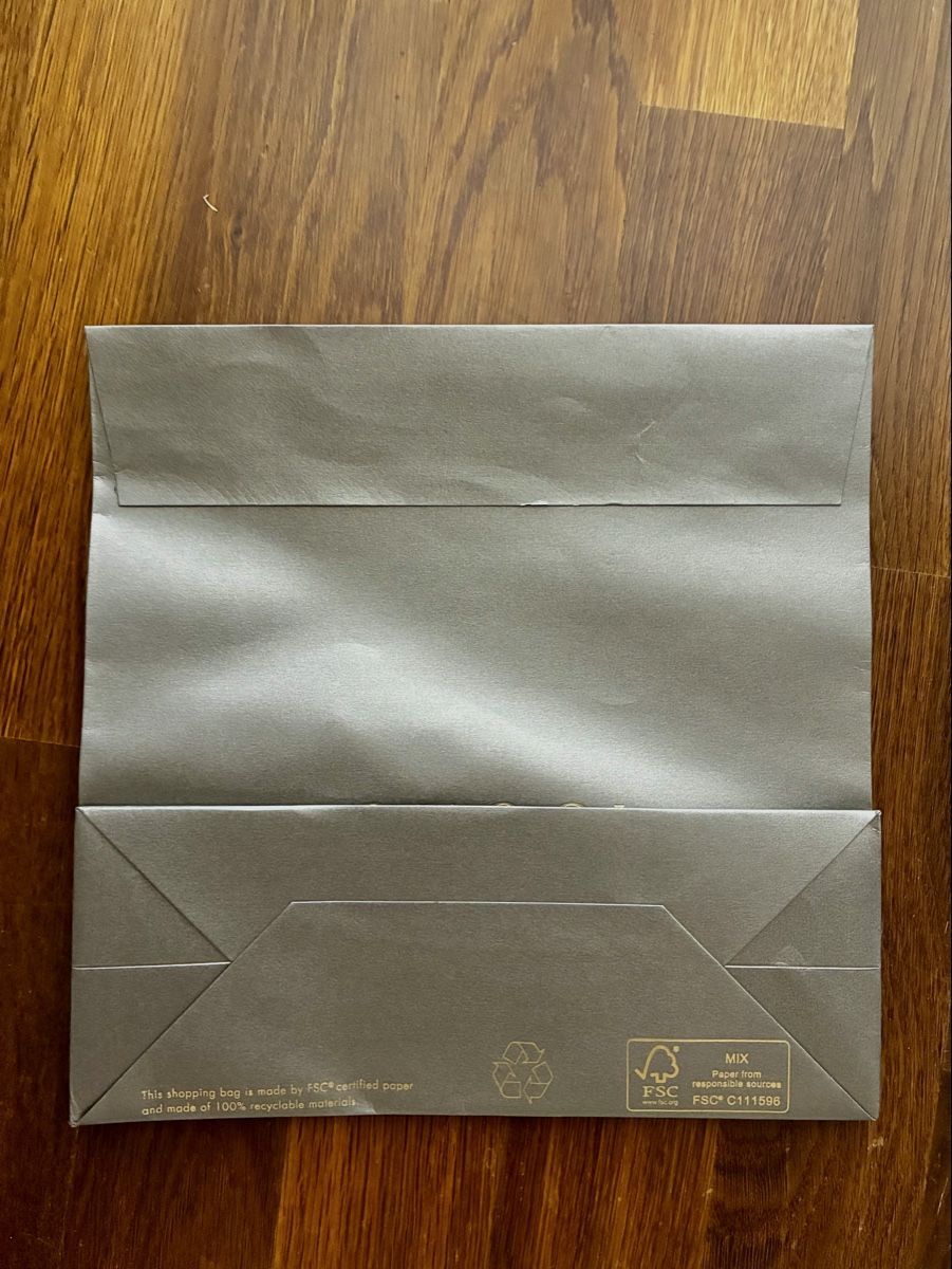 Gucci Borse: Gucci Papiertasche – Nuovo (secondo la descrizione) da Unterengstringen venduto da vivienneberger 1