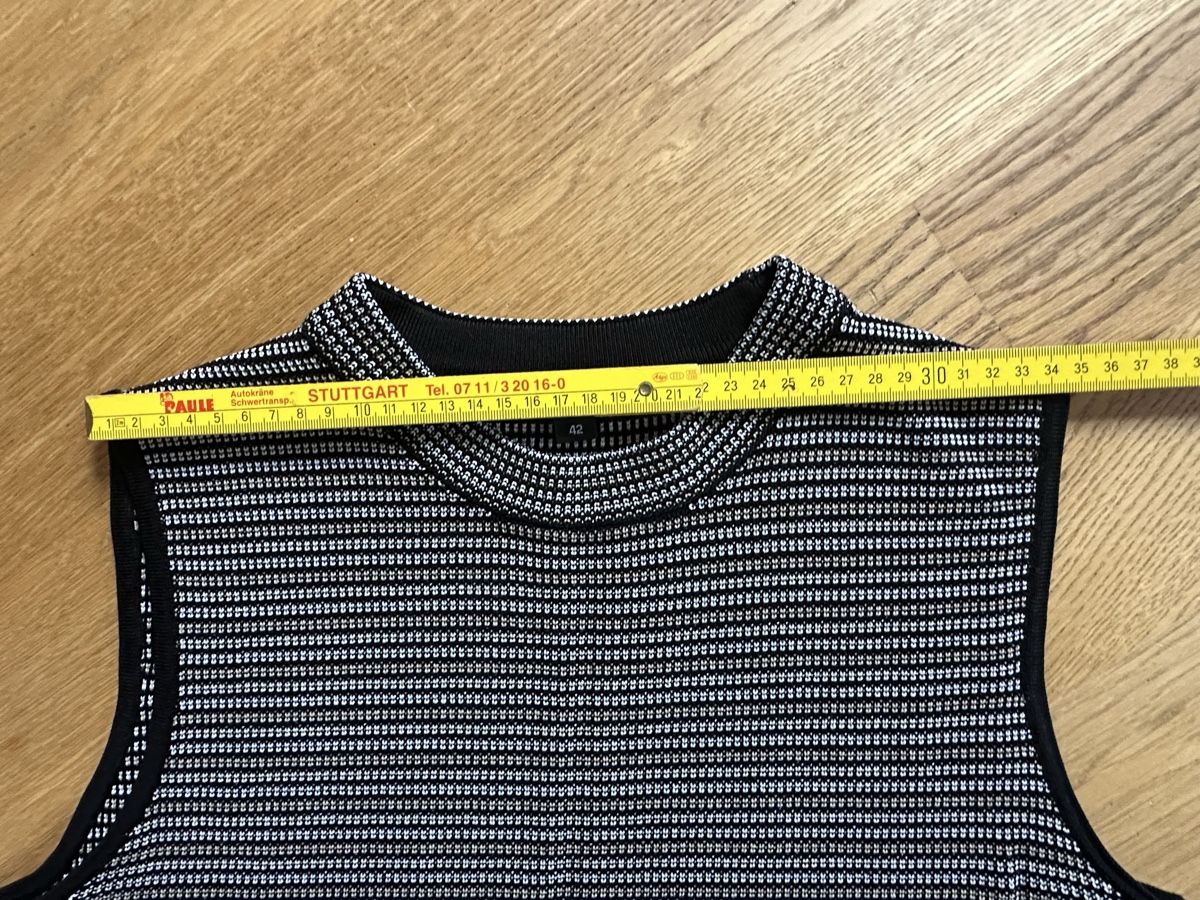 Tops: Comma Pullunder  gemustert Grösse 42 – Gebraucht aus Flumserberg Tboden von Marielef3 7