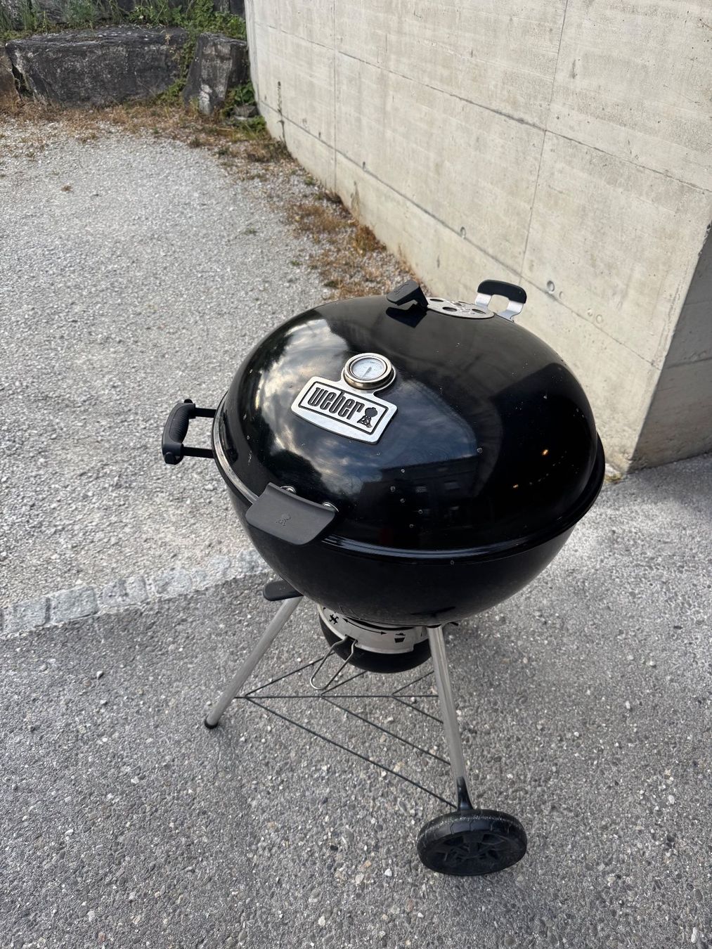 Weber Griglie: Weber Kugelgrill, Master-Touch Premium SE E-5775  + Zubehör – Usato da Thun venduto da slicebice 1