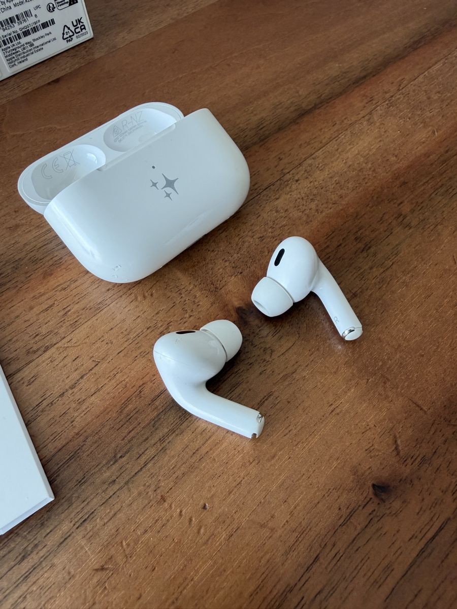 Apple Kopfhörer: Apple AirPods Pro Gen.2 – Gebraucht aus Stans von lion85 6