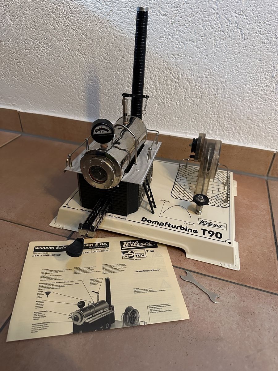 Wilesco Kit di modellismo & Modellini statici: Wilesco T90 Dampfturbine – Usato da Maseltrangen venduto da Adrian2889 1