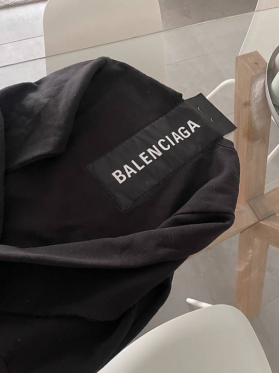 Maglioni & Felpe: Felpa Balenciaga  – Usato da Canobbio venduto da Gio-desi