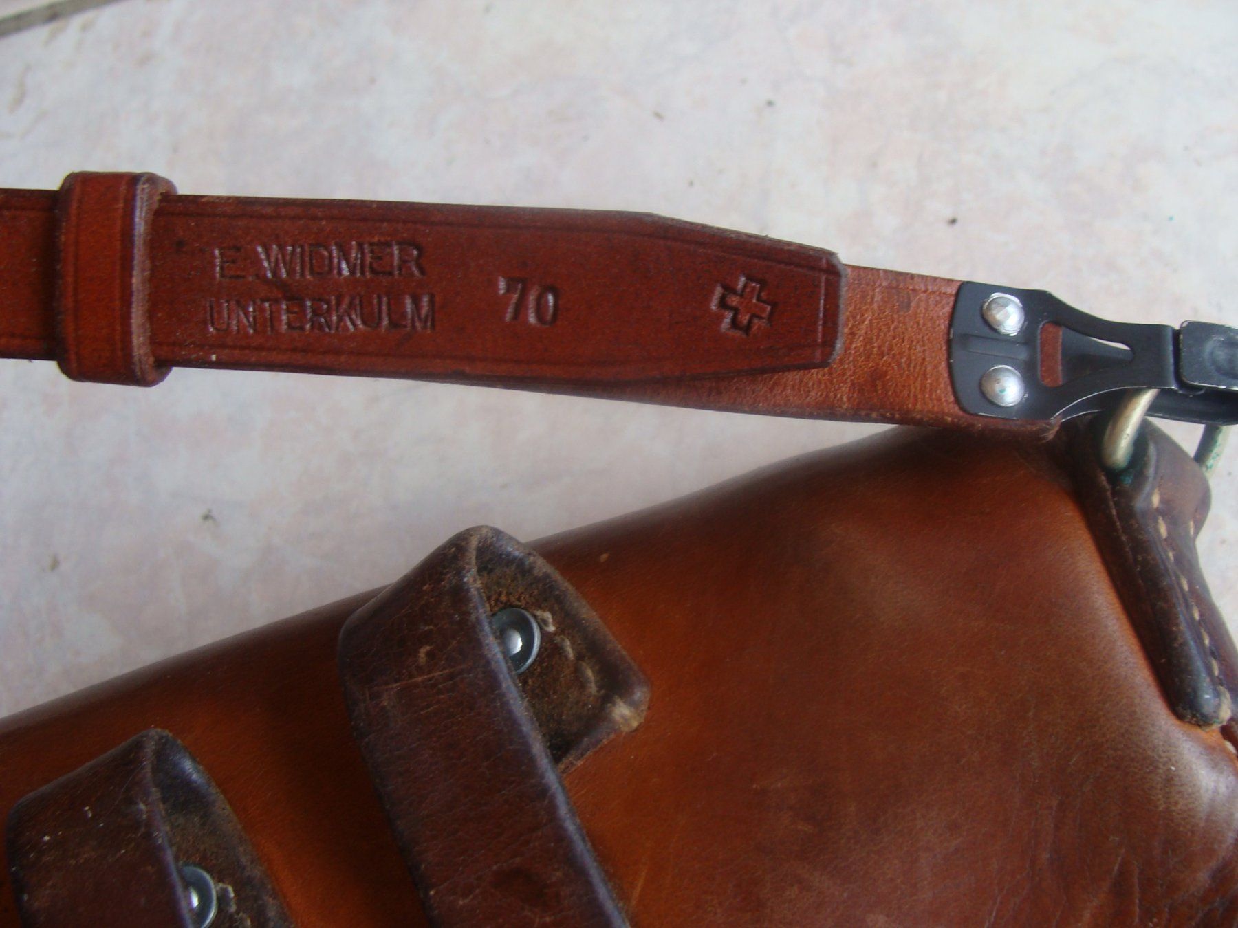 Schweizer Armee Armi bianche: Holster militaire pour le P 210 – Usato da Cuarny venduto da hen_g7hn 4