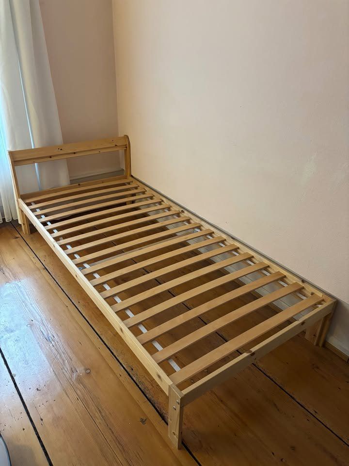 Letti: Einzelbett Inkl. Matratze (optional) – Usato da Basel venduto da nat.mid