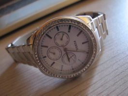 Elegante Damenuhr Fossil Mit Strass Edelstahl Läuft Genau