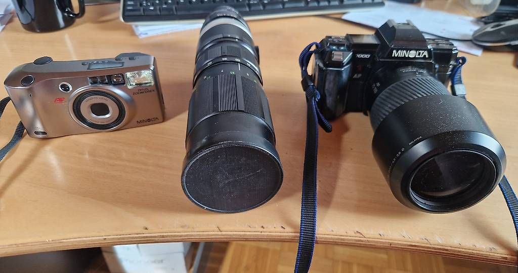 Camcorder: Im Set zu verkaufen – Gebraucht aus Sargans von strik 1