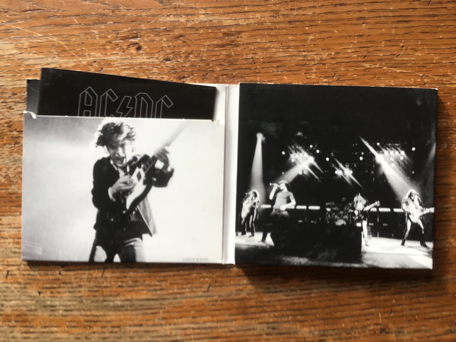CDs: CD AC/DC – D'occasion à Fully par Ruby97 1
