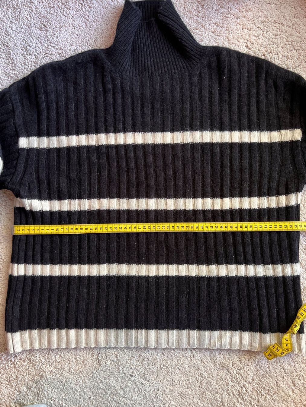H&M Pulls & Sweat-shirts: H&M Premium pull rayé XS oversize – Neuf (Voir description) à Granges (Veveyse) par Hey-ya 2