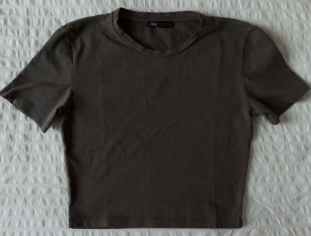 Zara T-Shirt, Khaki, Gr. S – Top Zustand für den Sommer!