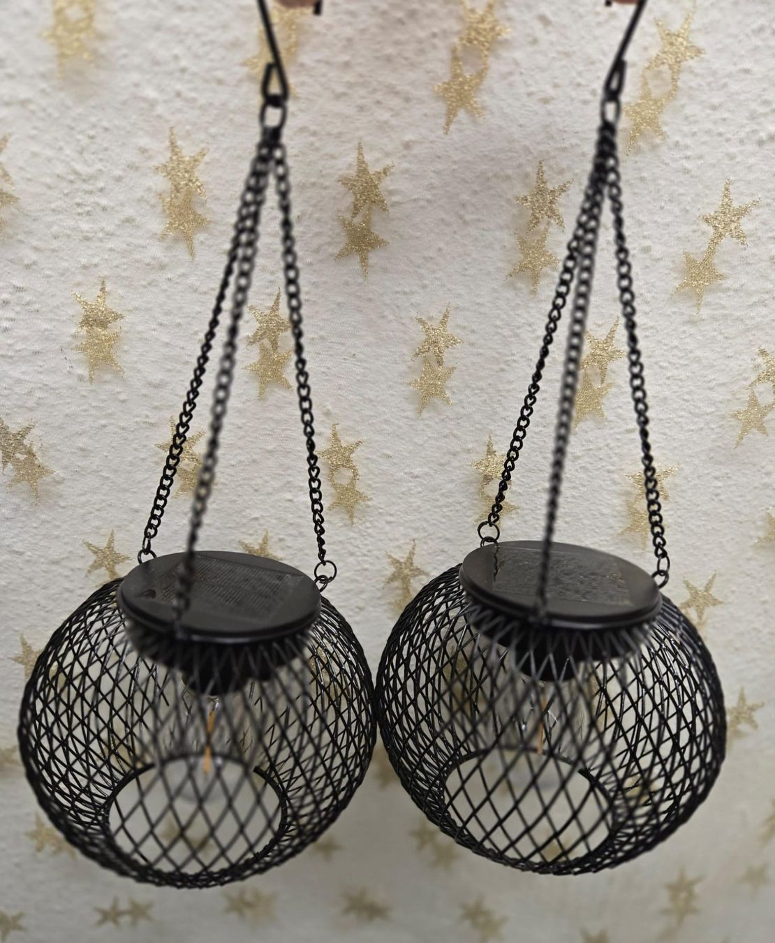Laternen: 2 x LED Laterne Draht Metall Kugelform, hängend – Gebraucht aus Rheinsulz von Gilea 3