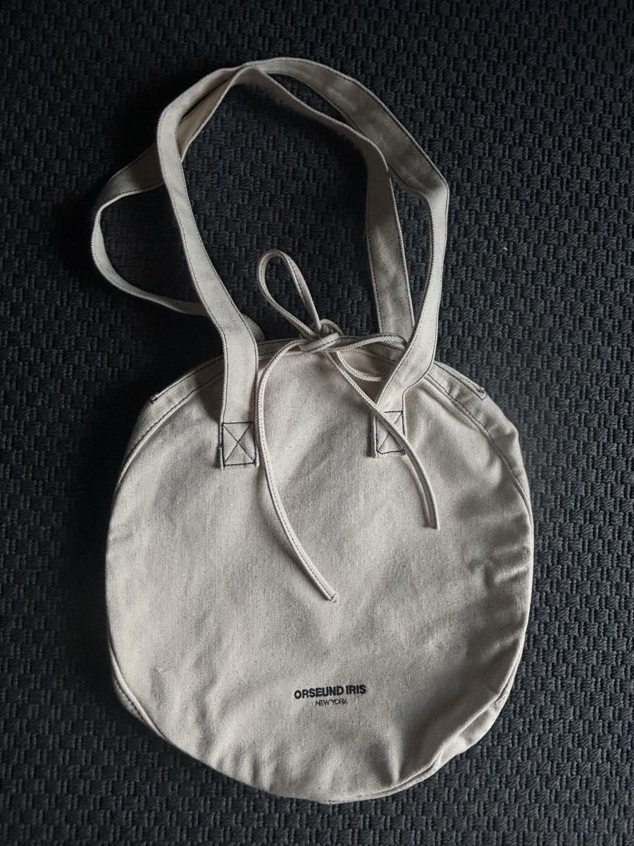 Borse da donna: Orseund Iris Canvas Circle Tote  – Nuovo e nell'imballaggio originale da Uerikon venduto da tre_wcf5 1