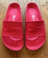 2 Paar Slippers (Badeschuhe) Rot & Blau ***NEU*** ♥️💙