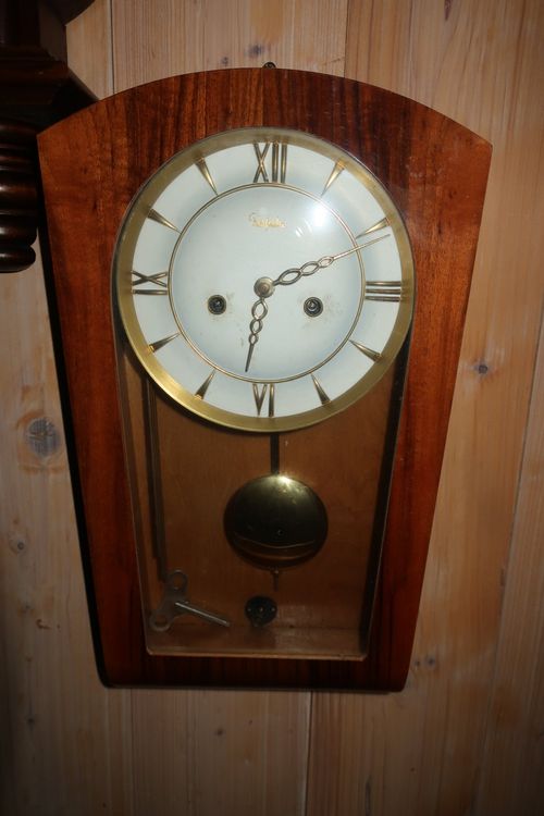 ZIGUIhsou-11 Wanduhr Kleine Ovale Retro-Wanduhr, Antikes Altes Design