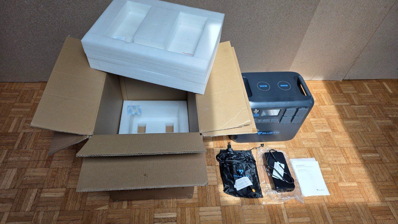 Bluetti Dispositivi a energia solare: Bluetti AC200MAX Powerstation neuwertig + OVP – Nuovo (secondo la descrizione) da Nidau venduto da AbassH 5