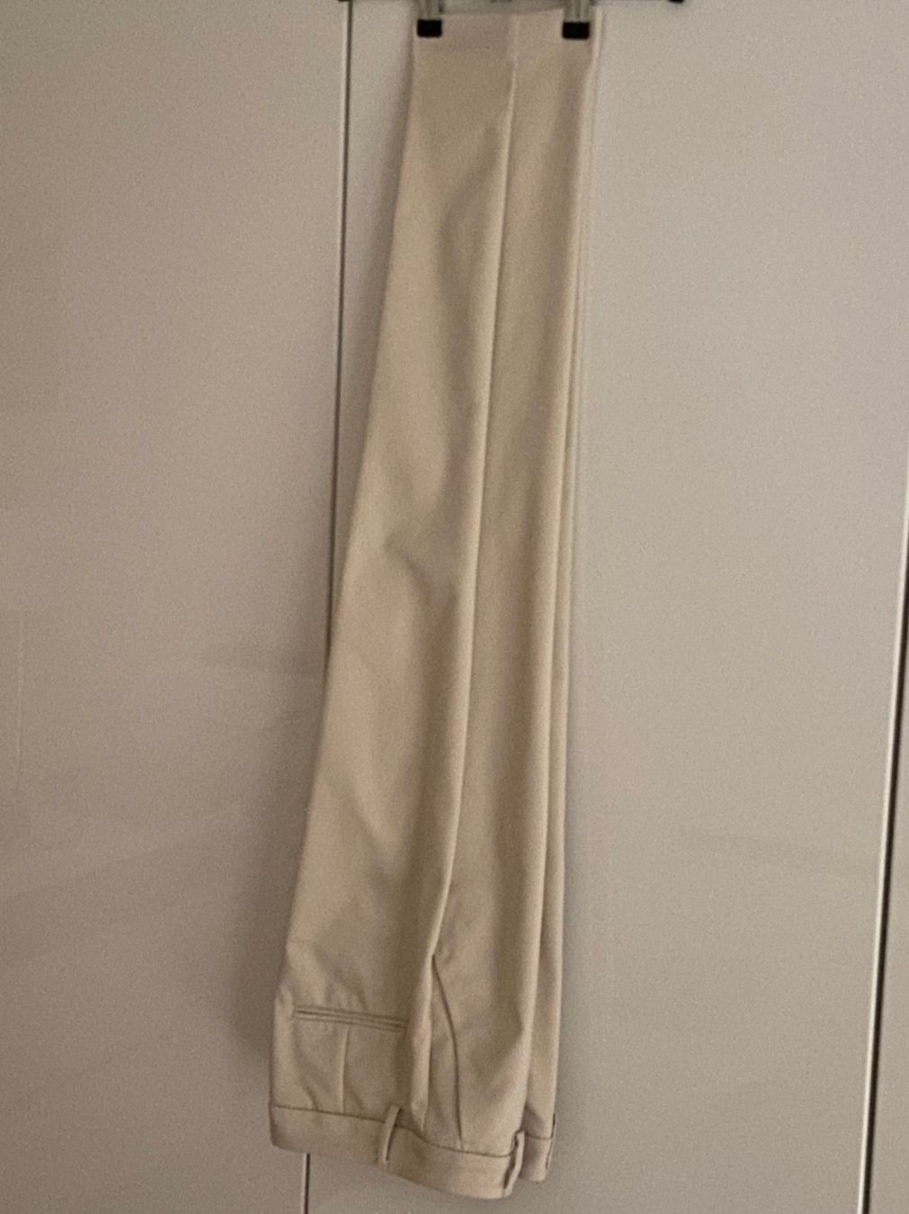 Benetton Pantaloni: Benetton Hose – Usato da Zürich venduto da Maki8 9