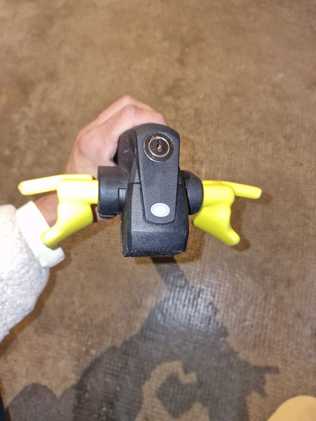 Tutti gli attrezzi: car steering wheel lock – Nuovo (secondo la descrizione) da Basel venduto da jua_vy2c 4