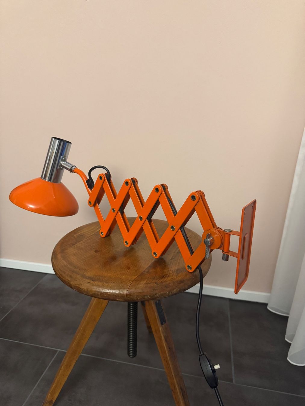 Lampade: Vintage Scherenlampe orange, Hustadt 1970er – Usato da Schaffhausen venduto da Mano99 1