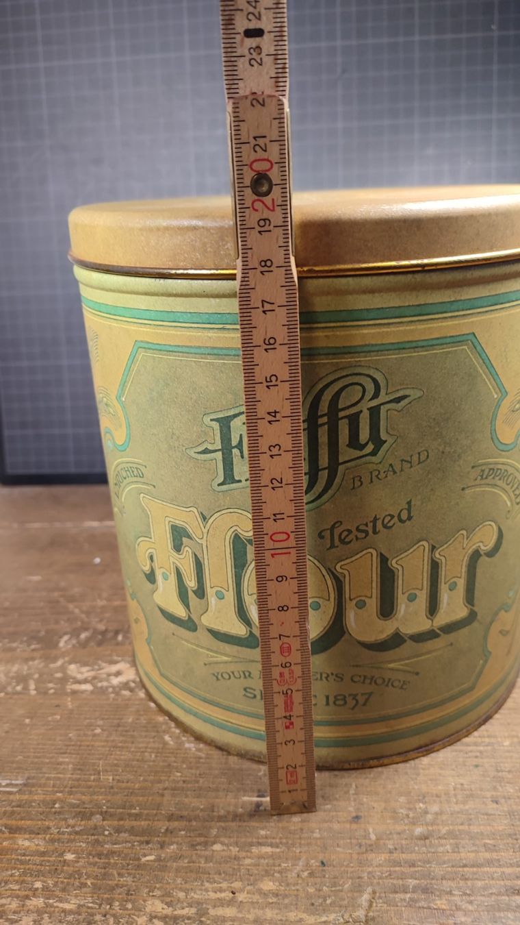 Pots: Wunderschöne Blechdose – D'occasion à Gelterkinden par MYSTOREFORYOU4460 6