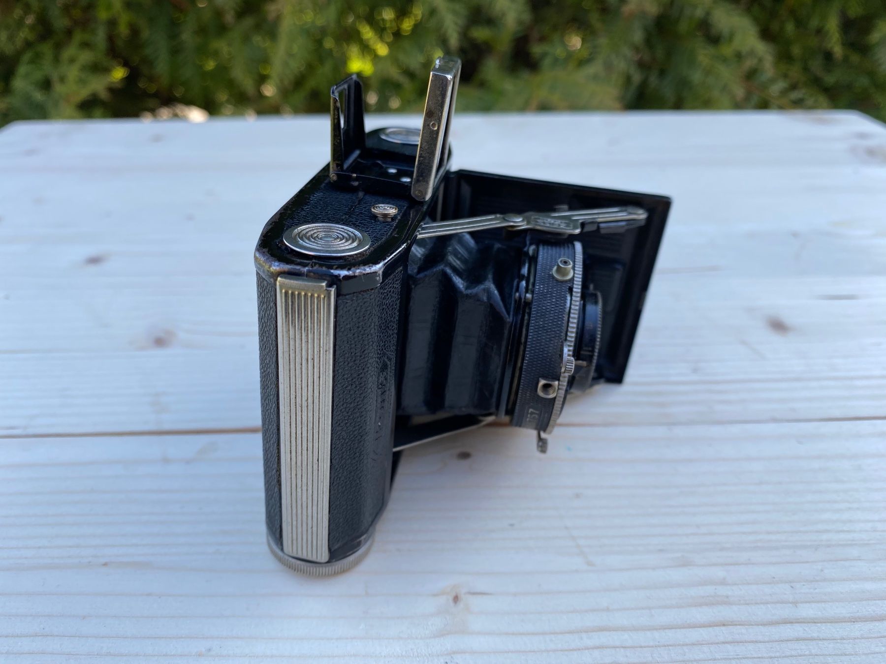 Zeiss Fotocamera: Zeiss Ikon Ikonta Kamera – Usato da Feldbach venduto da Olive1 2