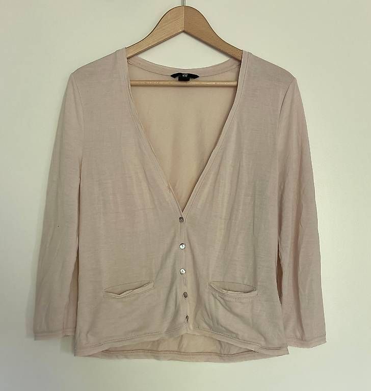 H&M Maglioni & Felpe: Hellrosa Jäckchen, 3/4-Ärmel, Gr. S – Usato da Jona venduto da Tr3s 1