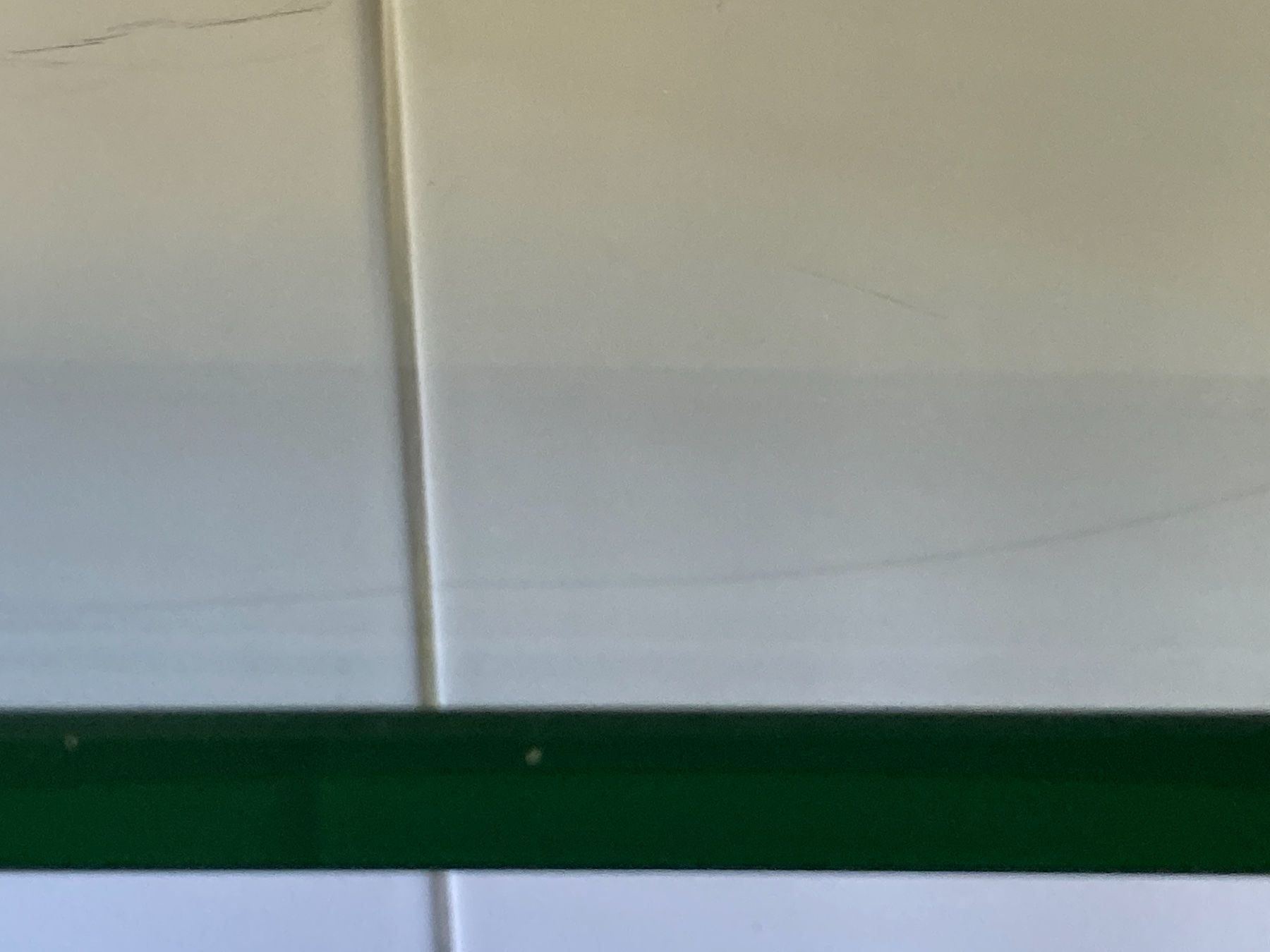 Tavoli: Tempered Glass. Kl. Glas-Tisch – Difettoso da Zürich venduto da Chaeffeler 7