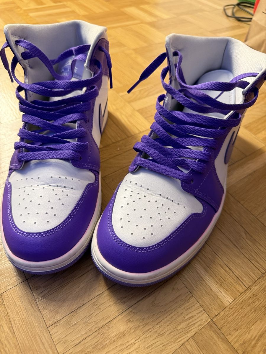 Jordan Scarpe da uomo: Jordan 1 – Nuovo (secondo la descrizione) da Le Lignon venduto da teo_zb9h 2
