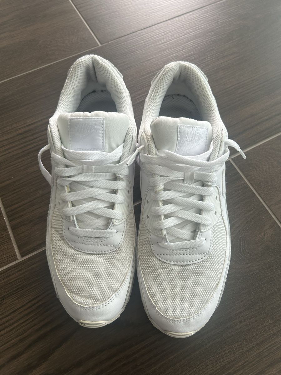 Nike Scarpe da uomo: Nike Air Max 90 Gr 45.5 – Usato da Rothrist venduto da kiki8181 1