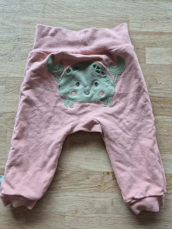 Hosen rosa Grösse 62/68 mit Krabbe