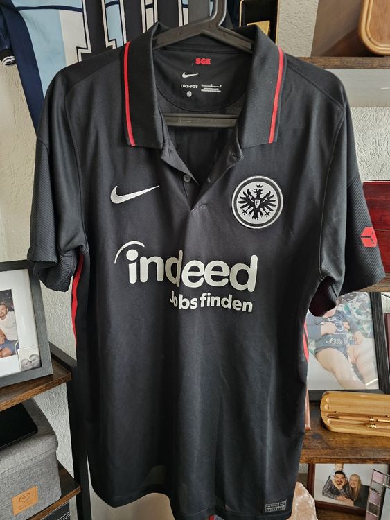 Fanion Eintracht Francfort Vintage Années 90 – Collector Bundesliga