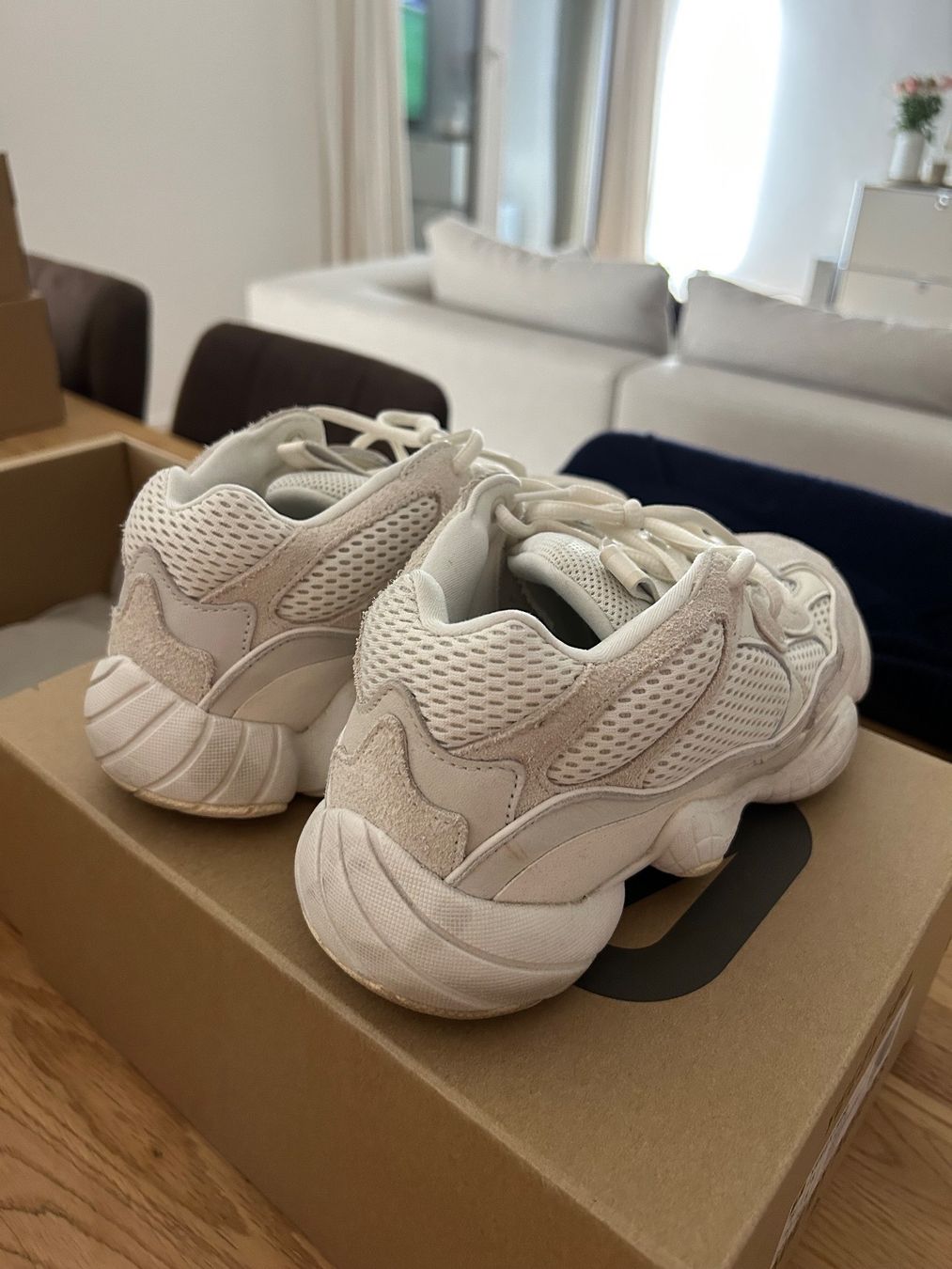 Adidas Herrenschuhe: Adidas Yeezy 500 Bone White – Neu (gemäss Beschreibung) aus Neftenbach von Vespa796 2